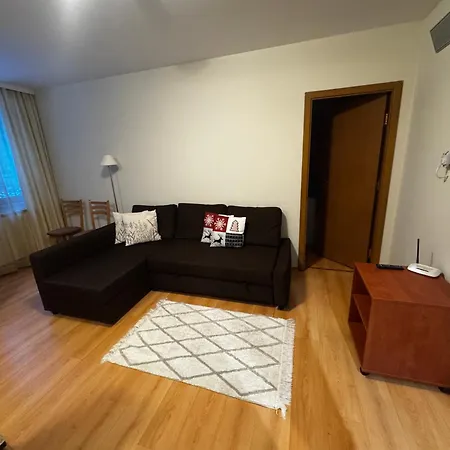 Forest Apartment/ Park Apartmán *