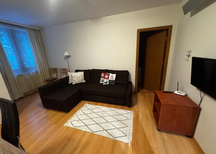 Forest Apartment/ Park Apartament *